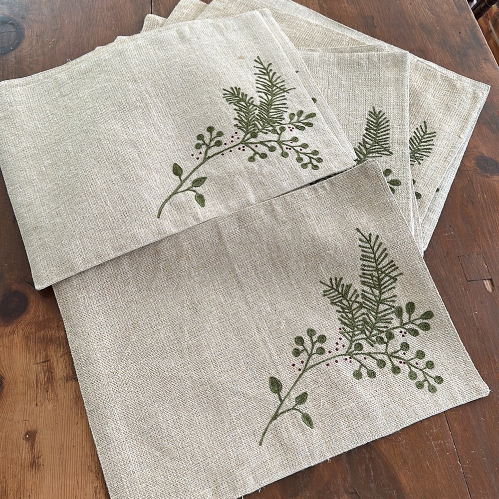 Holiday Placements set of 14